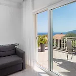 35 Apartment