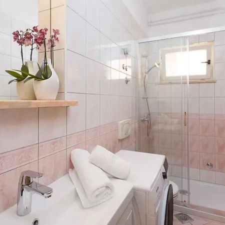 Apartament 35