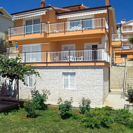 35 Apartman *